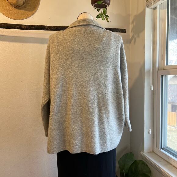 Look By M Gray Knit Soft Oversized Open Style Cardigan Sweater Pockets One Size - Picture 5 of 12